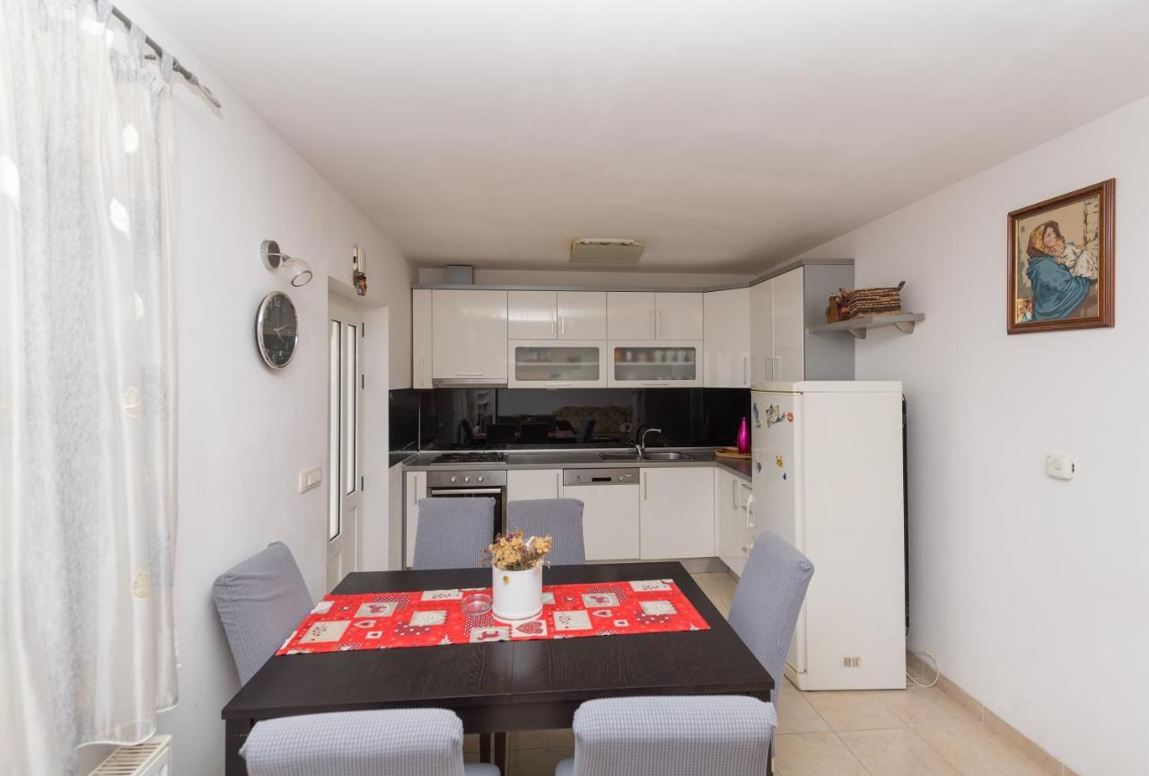 Villa Violeta With Amazing Sea View Makarska Zewnętrze zdjęcie