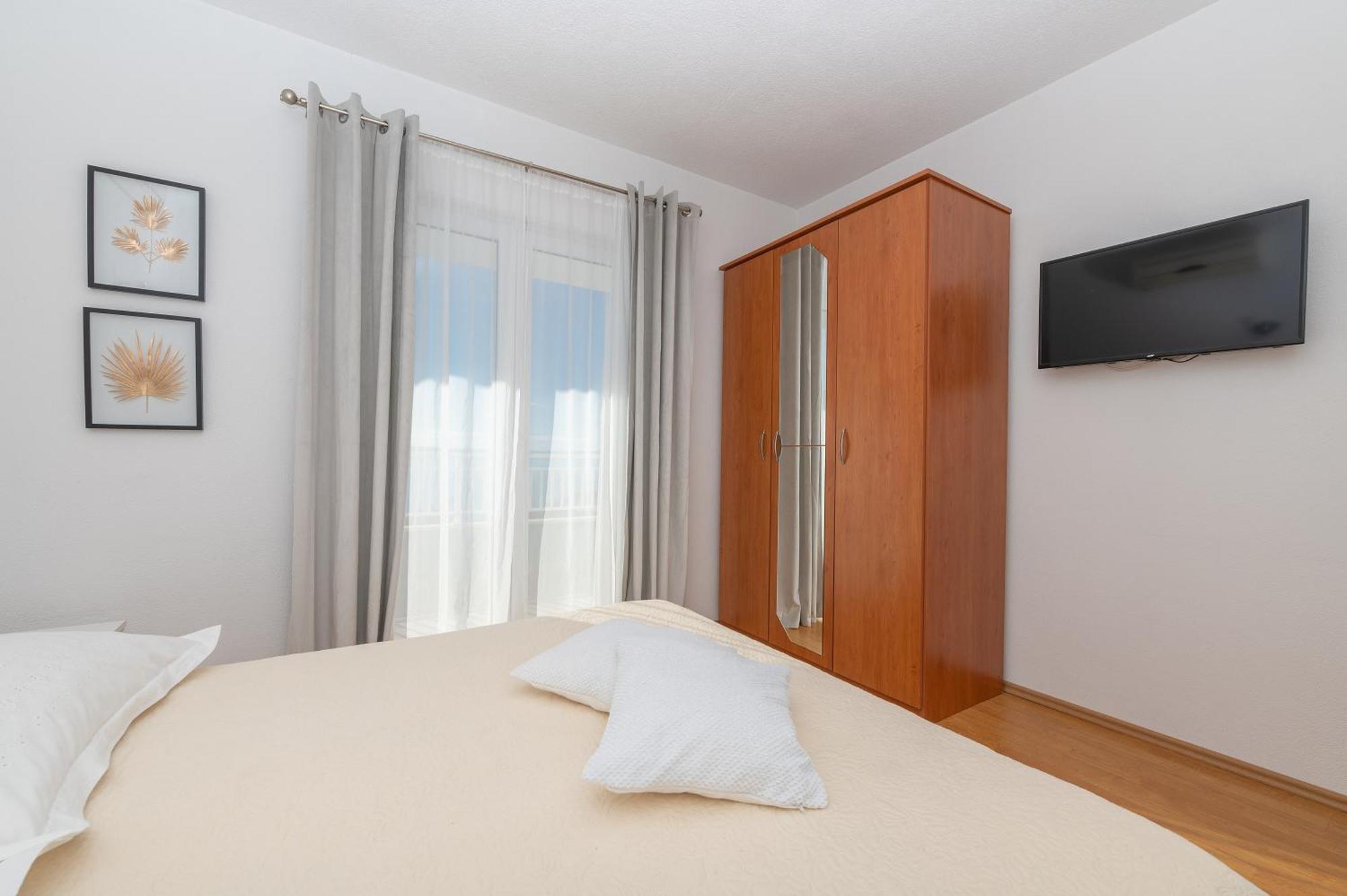 Villa Violeta With Amazing Sea View Makarska Zewnętrze zdjęcie