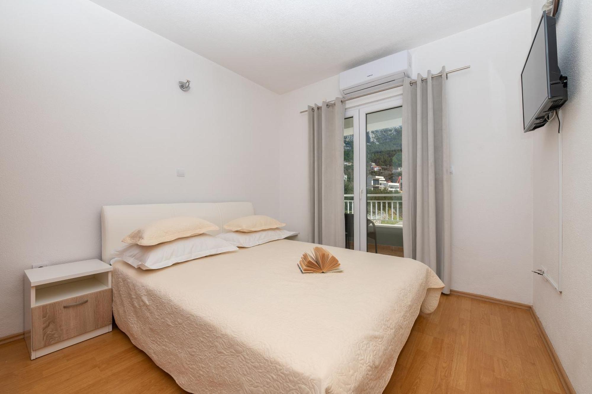 Villa Violeta With Amazing Sea View Makarska Zewnętrze zdjęcie